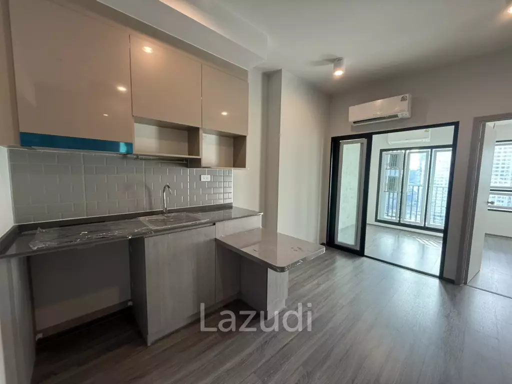 35 Sqm 1 Bed 1 Bath Condo For Sale in Ideo Ramkamhaeng-Lamsali Station