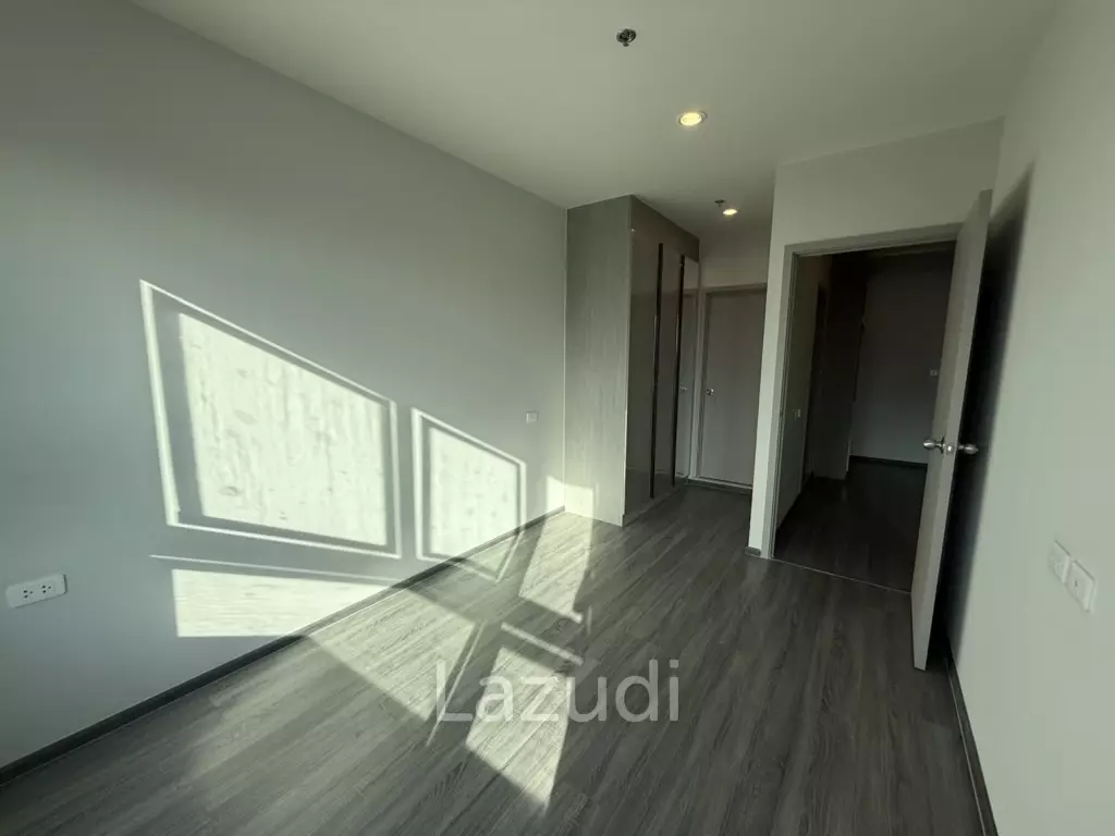 35 Sqm 1 Bed 1 Bath Condo For Sale in Ideo Ramkamhaeng-Lamsali Station
