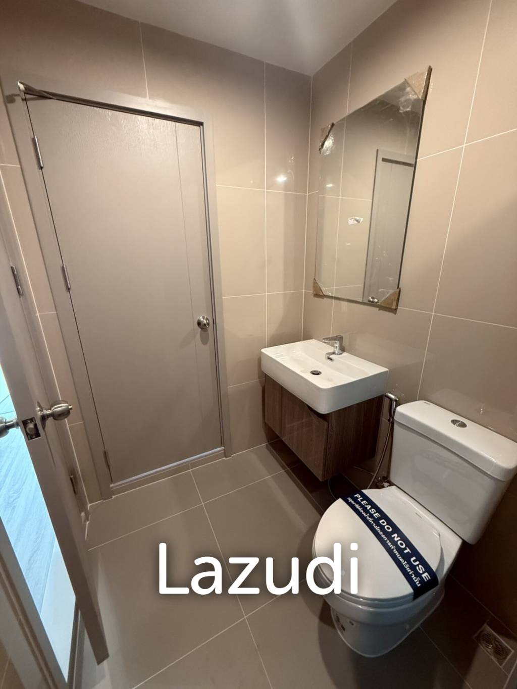 35 Sqm 1 Bed 1 Bath Condo For Sale in Ideo Ramkamhaeng-Lamsali Station