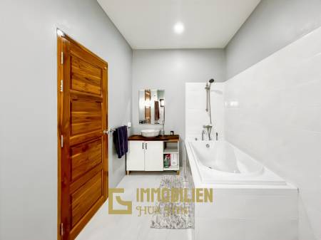 Bergblick / 800 qm Grundstück / voll möbliert