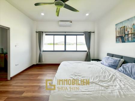 Bergblick / 800 qm Grundstück / voll möbliert