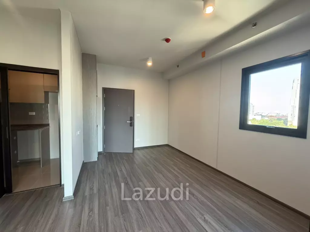 41 Sqm 2 Bed 1 Bath Condo For Sale in Ideo Ramkamhaeng-Lamsali Station