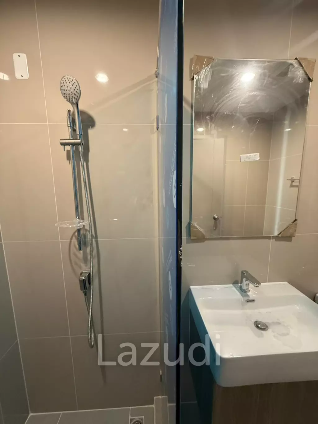 41 Sqm 2 Bed 1 Bath Condo For Sale in Ideo Ramkamhaeng-Lamsali Station