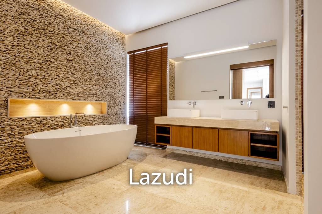 Brand-New 3-Bedroom Villa for Rent and Sale at Anchan Flora, Thalang