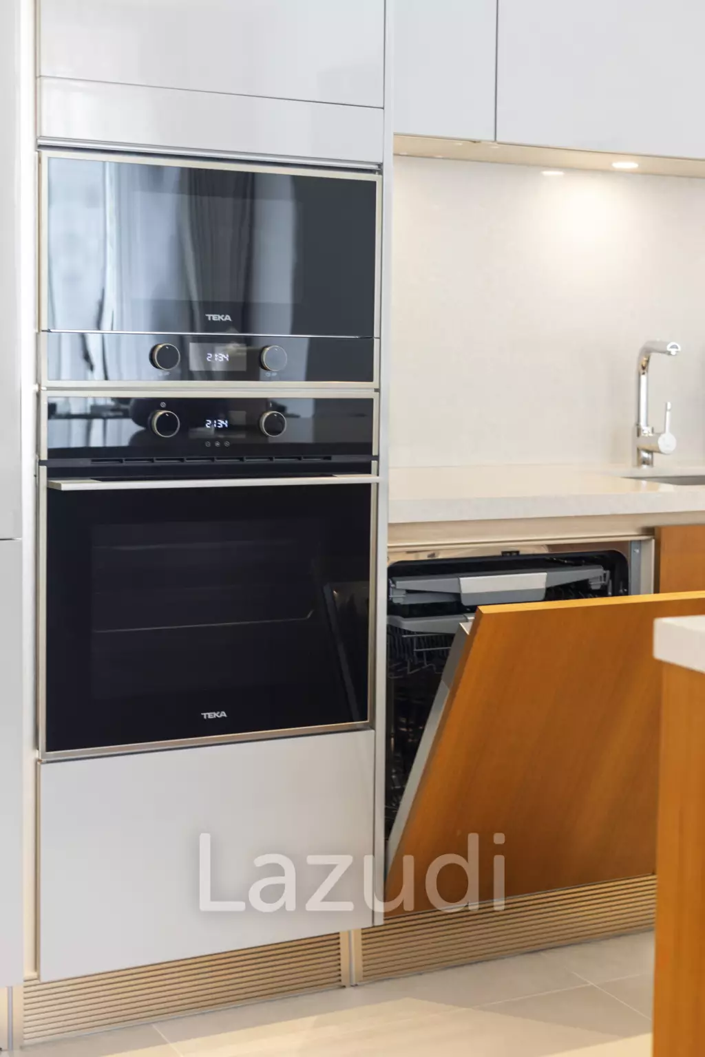 Brand-New 3-Bedroom Villa for Rent and Sale at Anchan Flora, Thalang