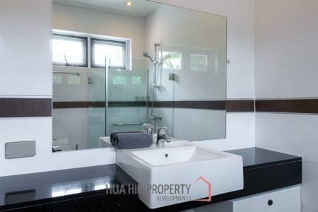 ORCHID PARADISE HOMES : 3 bed pool villa