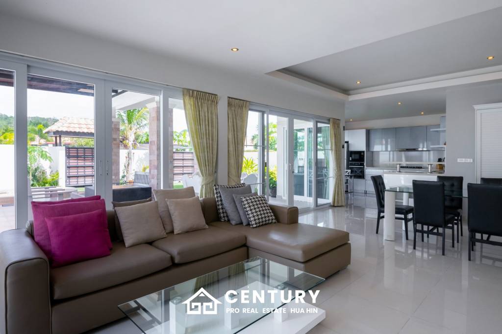 ORCHID PARADISE HOMES : 3 bed pool villa