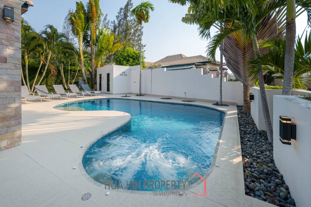 ORCHID PARADISE HOMES : 4 bed pool villa