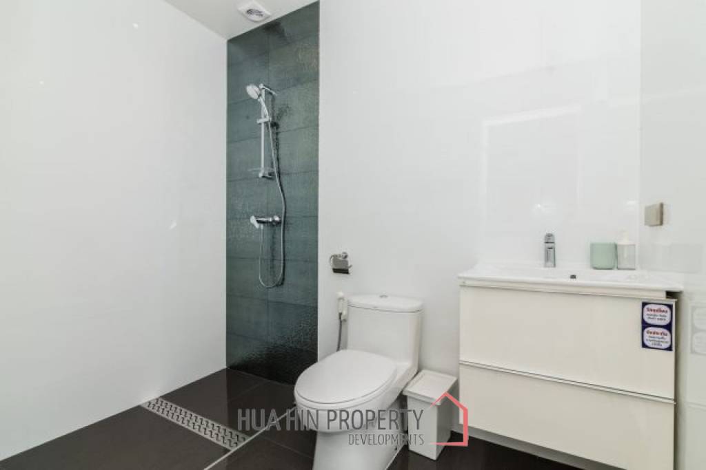 ORCHID PARADISE HOMES  : 4 bed pool villa with guest house