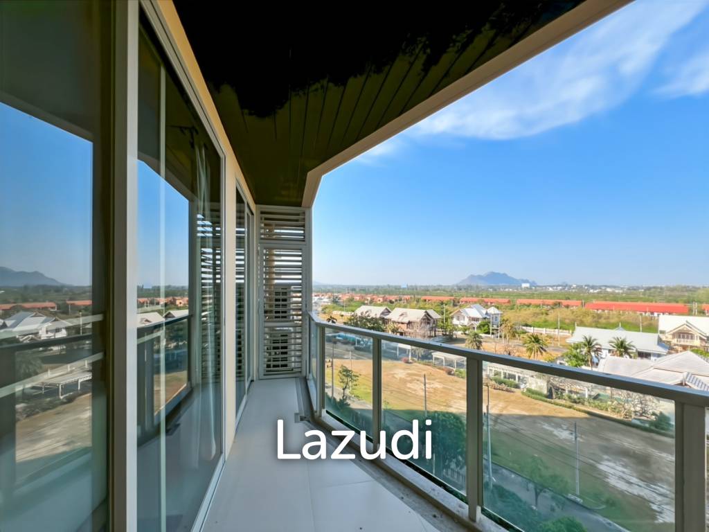 45 sqm Sea-View 1-Bed Condo on 7th Floor in Cha-Am