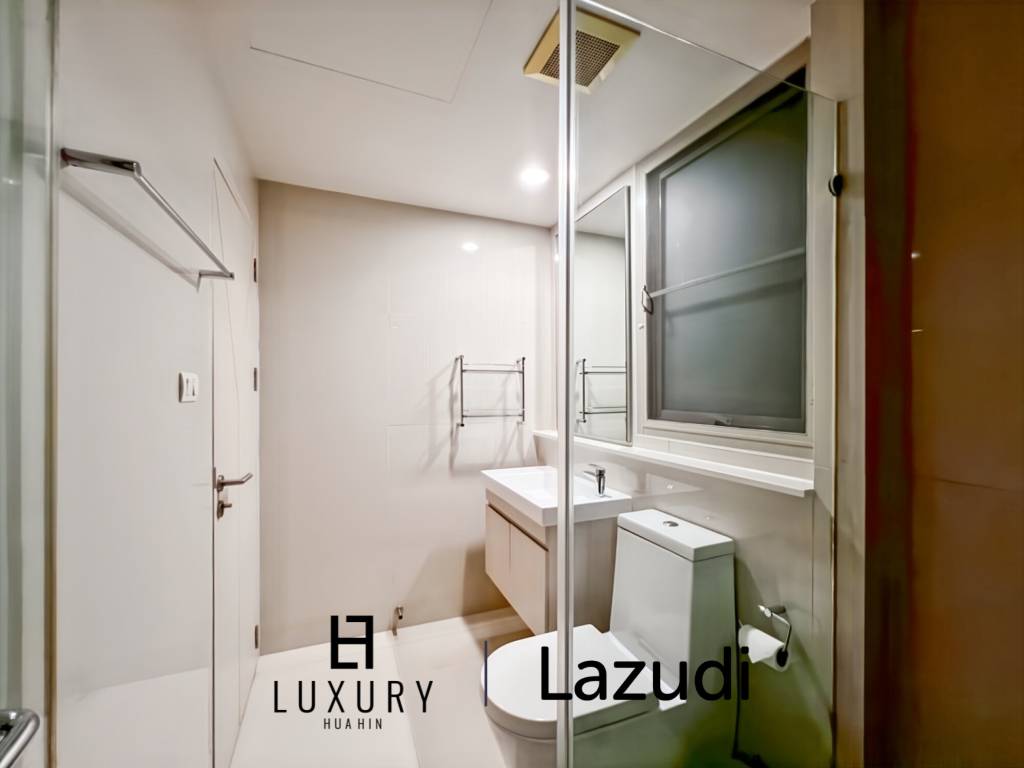 7 этаж / Вид на море / Жилая площадь 45 кв.м.