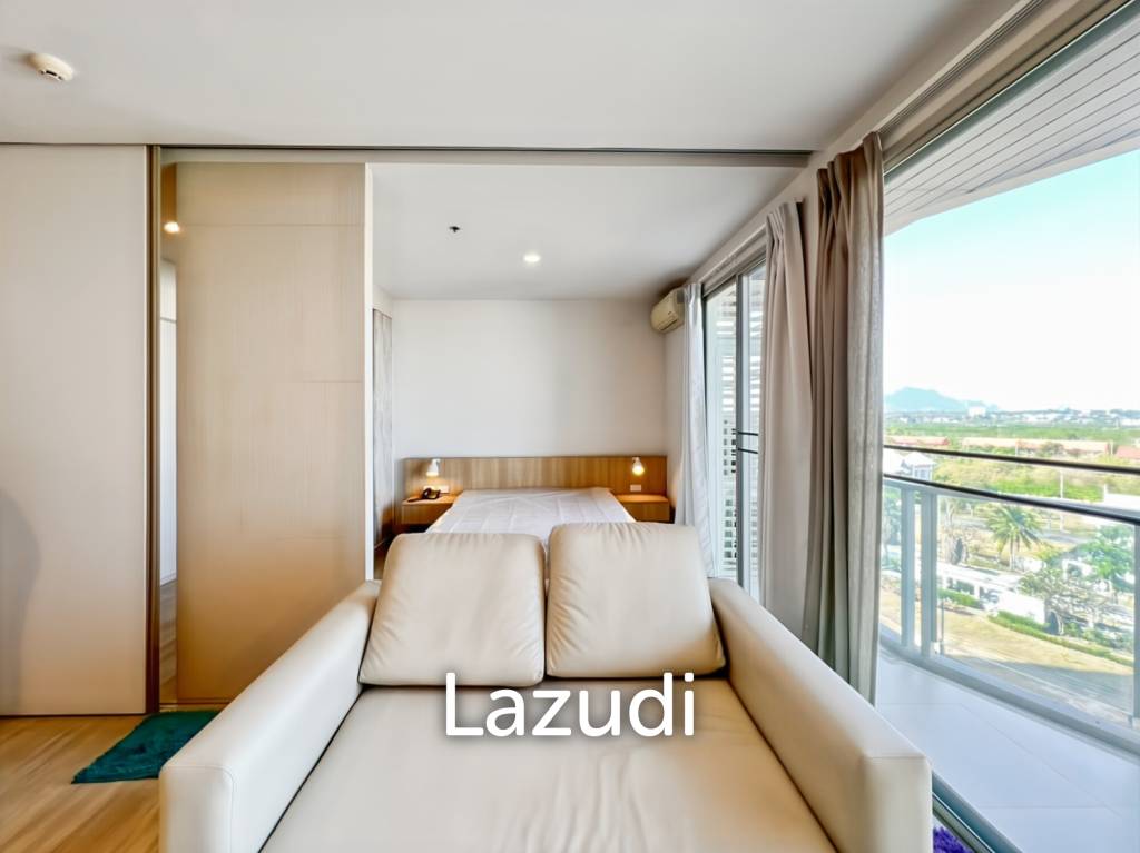 45 sqm Sea-View 1-Bed Condo on 7th Floor in Cha-Am