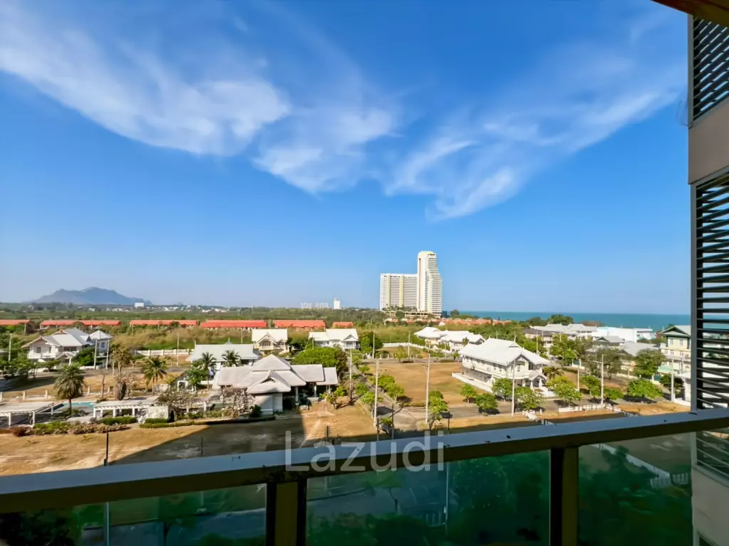 45 sqm Sea-View 1-Bed Condo on 7th Floor in Cha-Am