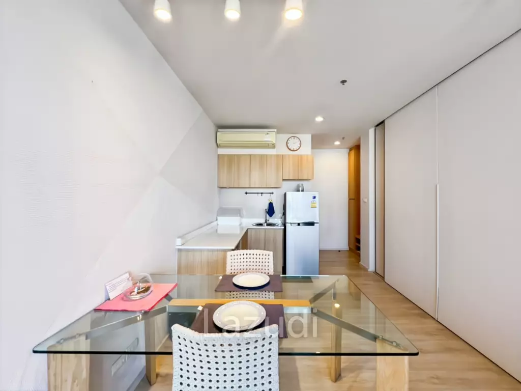 45 sqm Sea-View 1-Bed Condo on 7th Floor in Cha-Am