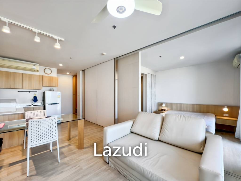 45 sqm Sea-View 1-Bed Condo on 7th Floor in Cha-Am