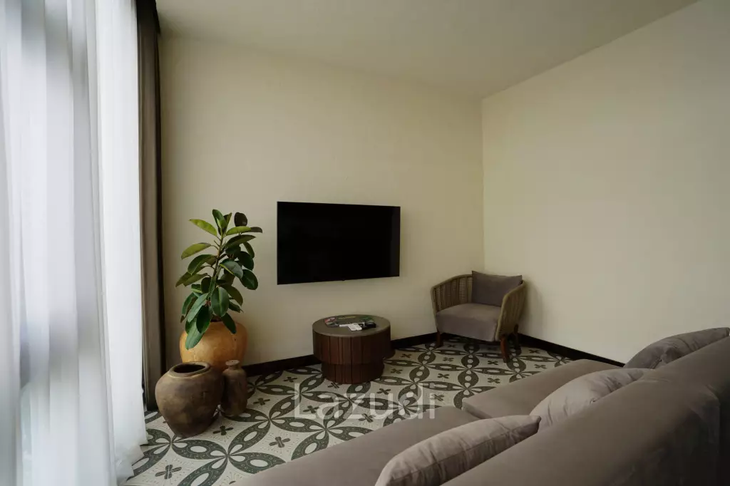 Ocean View 2 Bedroom Apartment in Padang Padang - 90 Year Lease