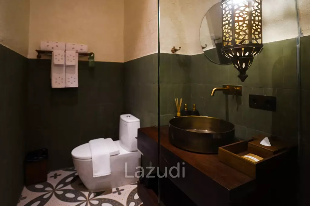 Ocean View 2 Bedroom Apartment in Padang Padang - 90 Year Lease