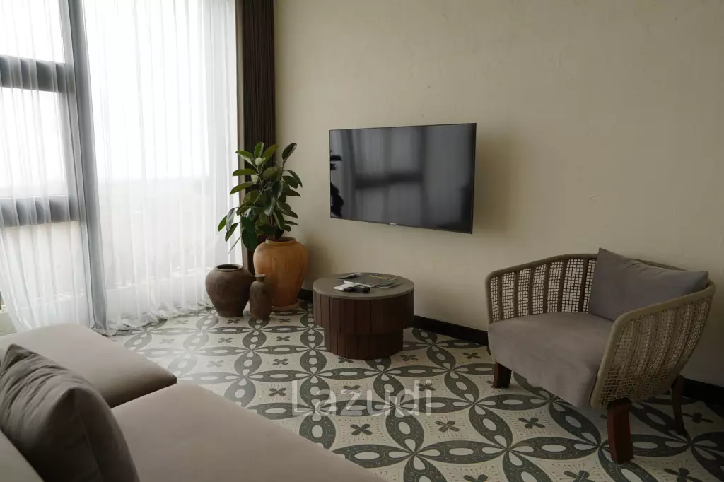 Ocean View 2 Bedroom Apartment in Padang Padang - 90 Year Lease