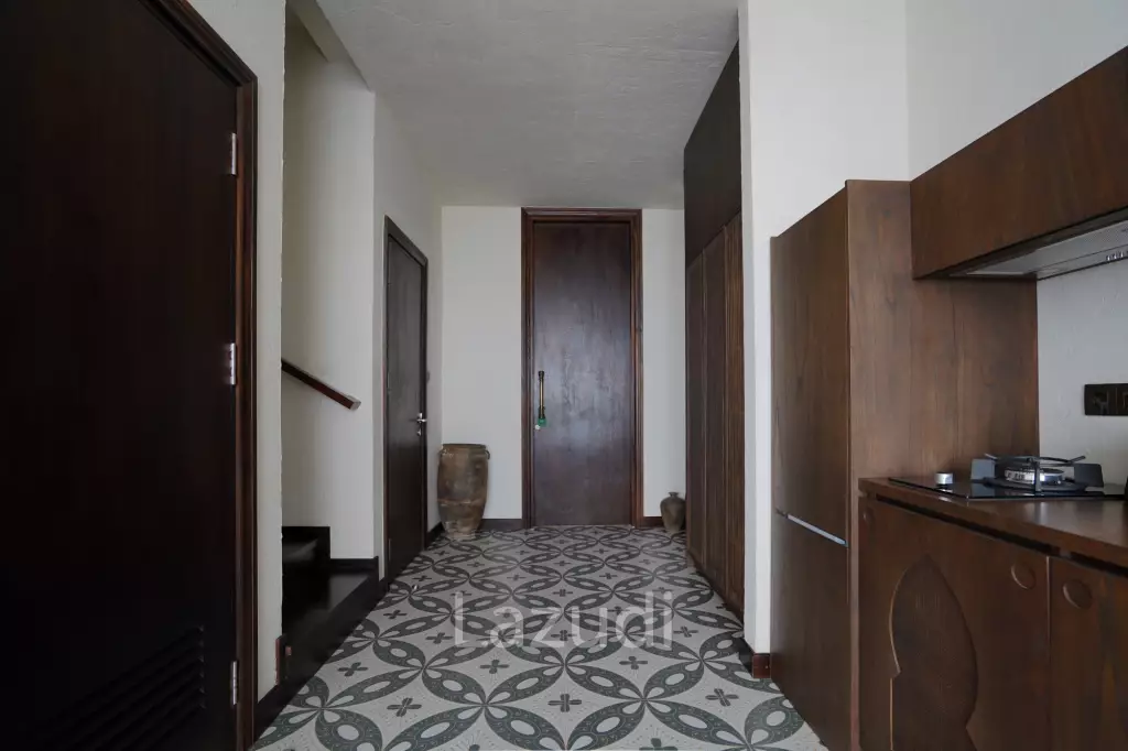 Ocean View 2 Bedroom Apartment in Padang Padang - 90 Year Lease
