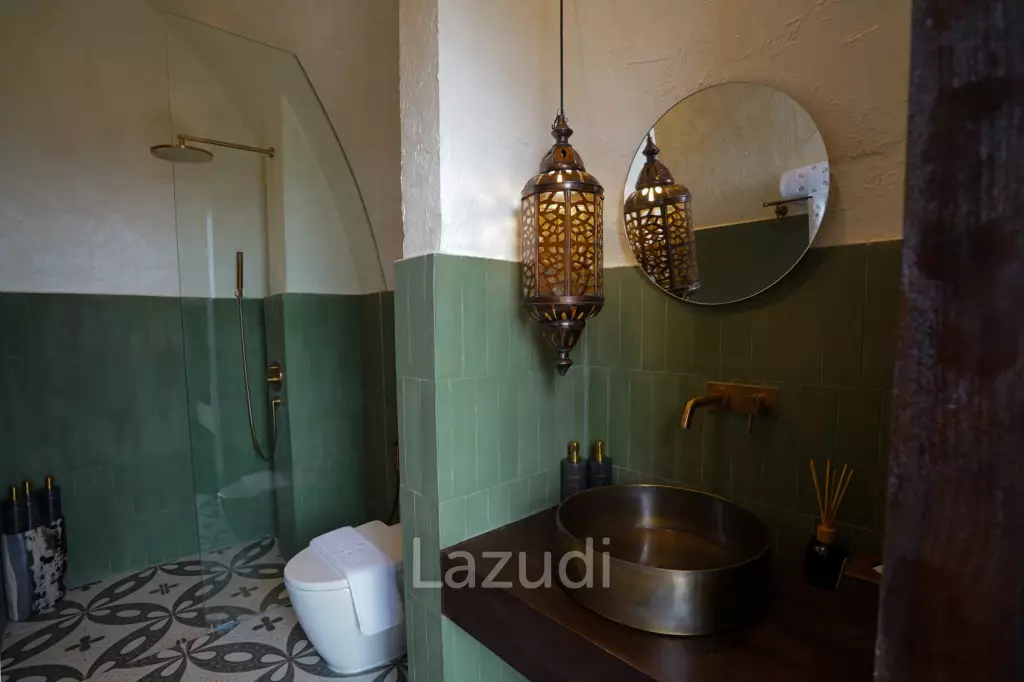 Ocean View 2 Bedroom Apartment in Padang Padang - 90 Year Lease