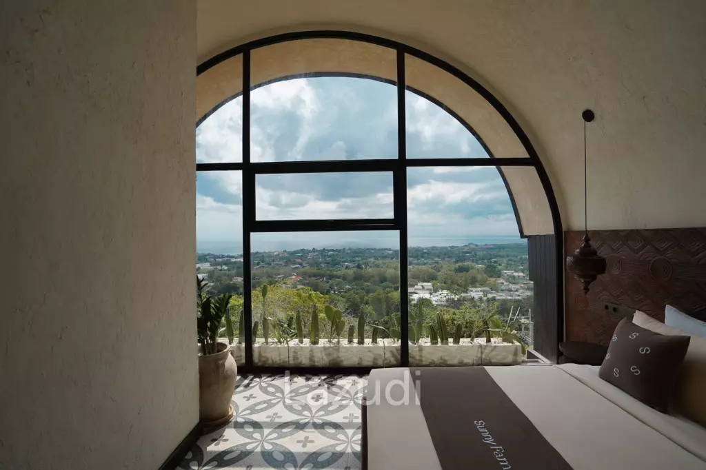 Ocean View 2 Bedroom Apartment in Padang Padang - 90 Year Lease