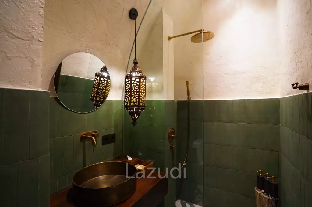 Ocean View 2 Bedroom Apartment in Padang Padang - 90 Year Lease
