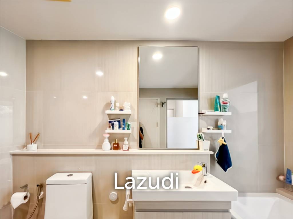 92 sqm Pool Access 2-Bed Condo for Sale at Baan Thew Talay Aqua Marine