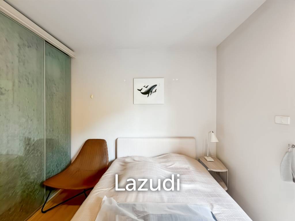 92 sqm Pool Access 2-Bed Condo for Sale at Baan Thew Talay Aqua Marine