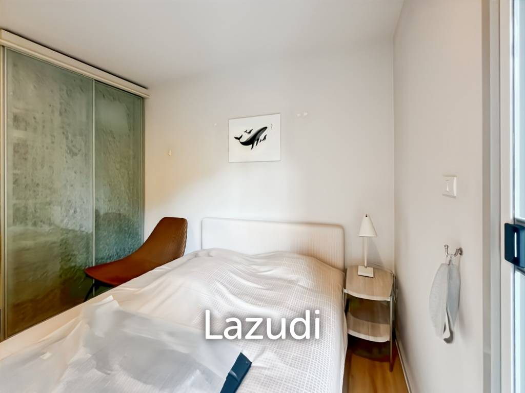 92 sqm Pool Access 2-Bed Condo for Sale at Baan Thew Talay Aqua Marine