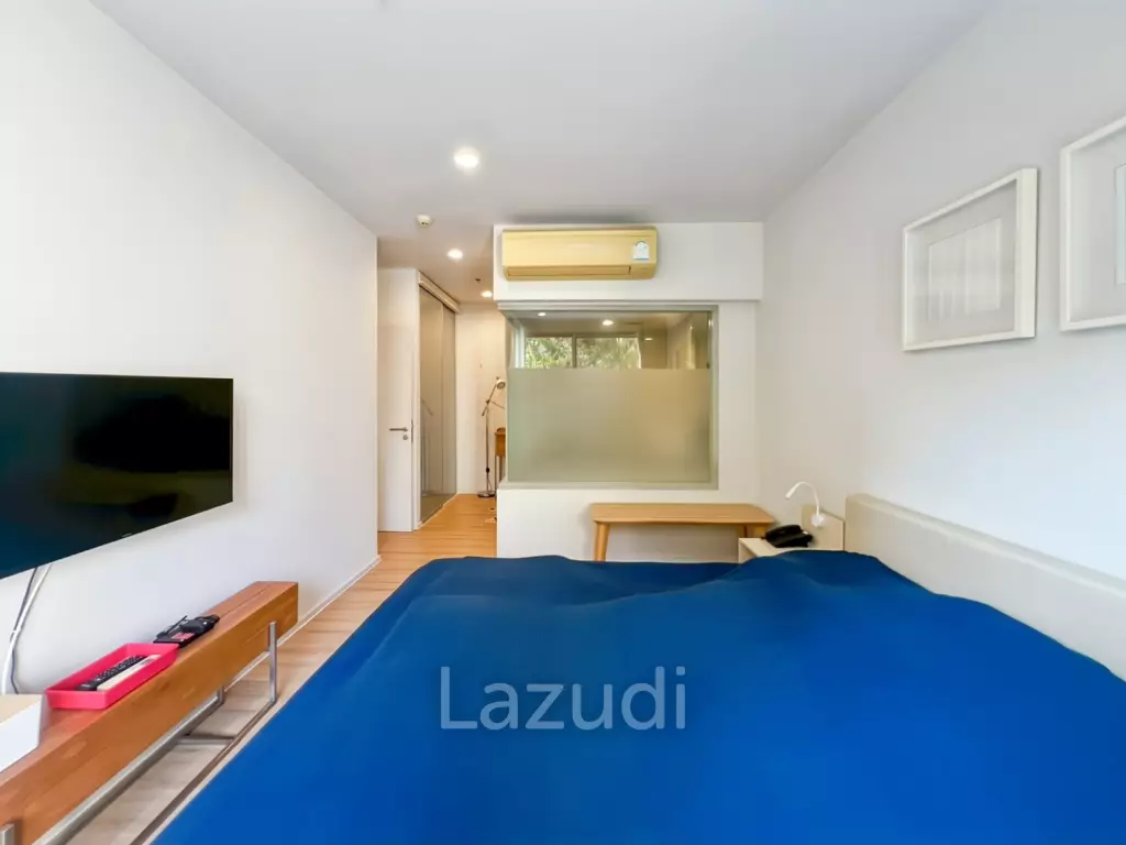 92 sqm Pool Access 2-Bed Condo for Sale at Baan Thew Talay Aqua Marine