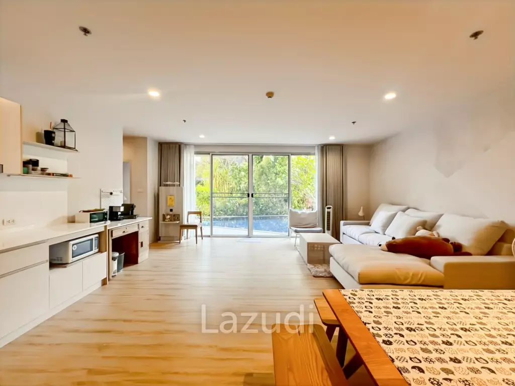 92 sqm Pool Access 2-Bed Condo for Sale at Baan Thew Talay Aqua Marine