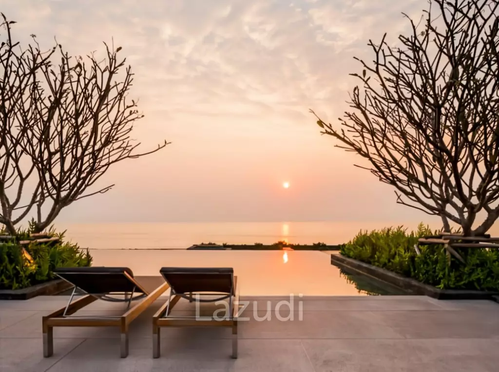92 sqm Pool Access 2-Bed Condo for Sale at Baan Thew Talay Aqua Marine