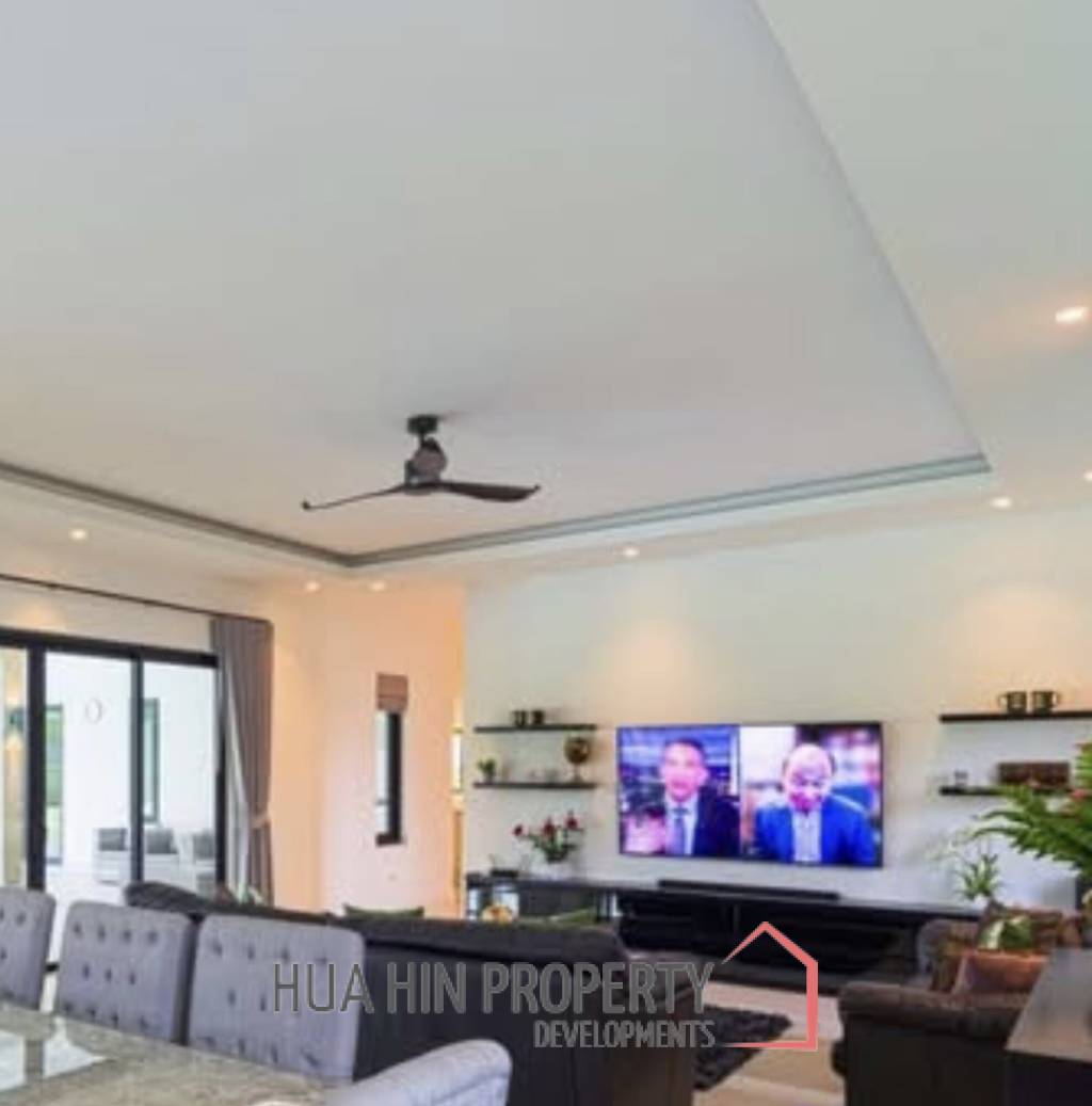 PARKLANDS VILLA  : 3 bed luxury pool villa