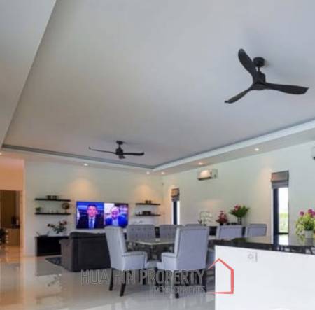 PARKLANDS VILLA  : 3 bed luxury pool villa