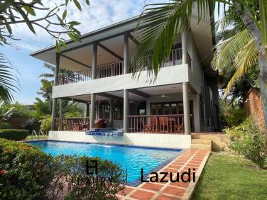 วิลล่า2ชั้น 5 ห้องนอนพร้อมสระว่ายน้ำบนพื้นที่กว้างขวาง ในคริสตัล วิว หัวหิน