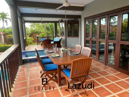 วิลล่า2ชั้น 5 ห้องนอนพร้อมสระว่ายน้ำบนพื้นที่กว้างขวาง ในคริสตัล วิว หัวหิน