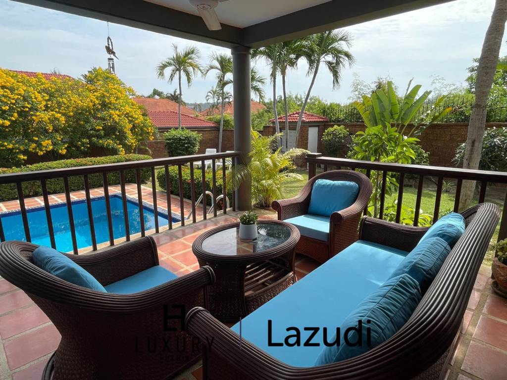 วิลล่า2ชั้น 5 ห้องนอนพร้อมสระว่ายน้ำบนพื้นที่กว้างขวาง ในคริสตัล วิว หัวหิน