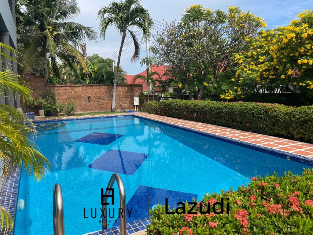 วิลล่า2ชั้น 5 ห้องนอนพร้อมสระว่ายน้ำบนพื้นที่กว้างขวาง ในคริสตัล วิว หัวหิน