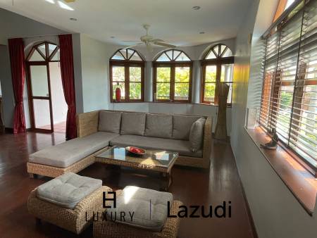 วิลล่า2ชั้น 5 ห้องนอนพร้อมสระว่ายน้ำบนพื้นที่กว้างขวาง ในคริสตัล วิว หัวหิน