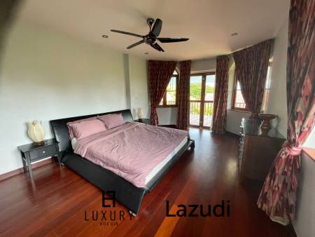 วิลล่า2ชั้น 5 ห้องนอนพร้อมสระว่ายน้ำบนพื้นที่กว้างขวาง ในคริสตัล วิว หัวหิน