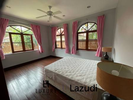 วิลล่า2ชั้น 5 ห้องนอนพร้อมสระว่ายน้ำบนพื้นที่กว้างขวาง ในคริสตัล วิว หัวหิน