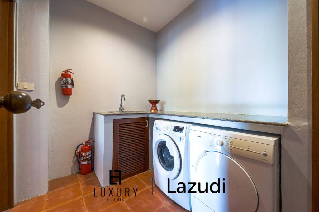 Spacious 5-Bedroom Pool Villa in Crystal View Hua Hin