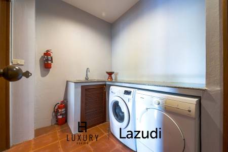 Spacious 5-Bedroom Pool Villa in Crystal View Hua Hin