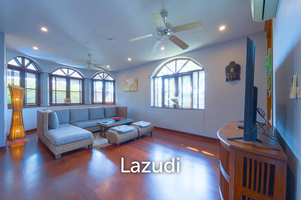 Spacious 5-Bedroom Pool Villa in Crystal View Hua Hin