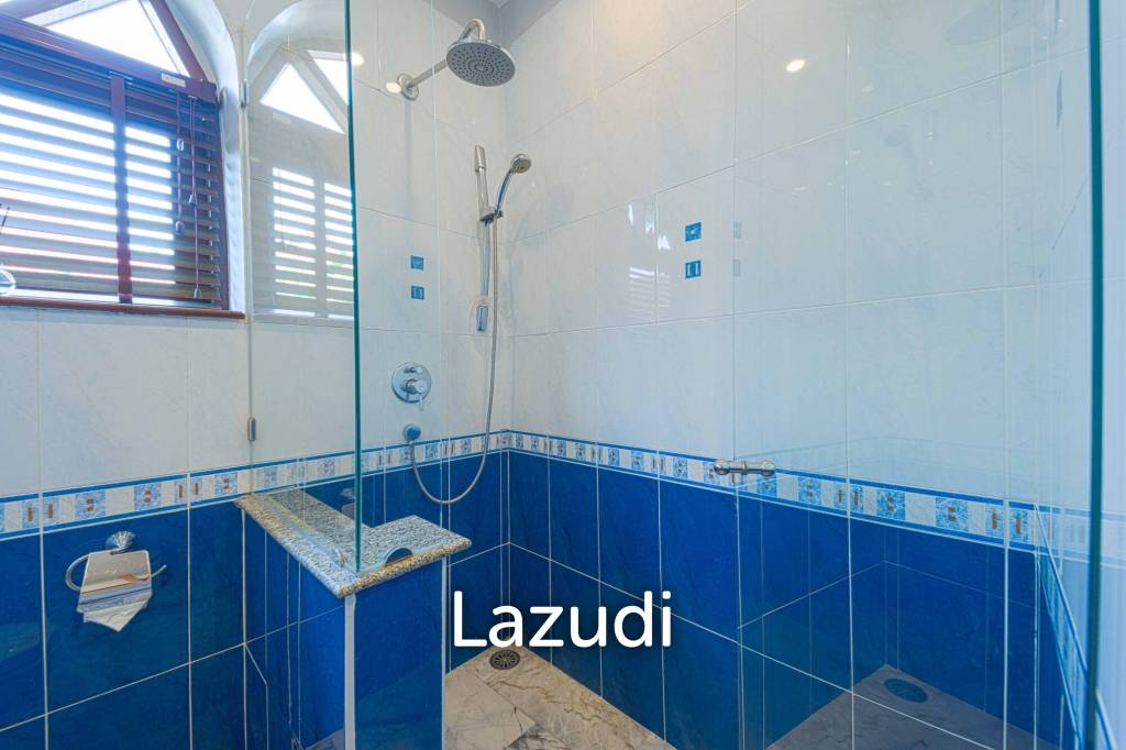 Spacious 5-Bedroom Pool Villa in Crystal View Hua Hin