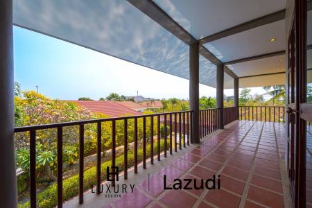 Spacious 5-Bedroom Pool Villa in Crystal View Hua Hin