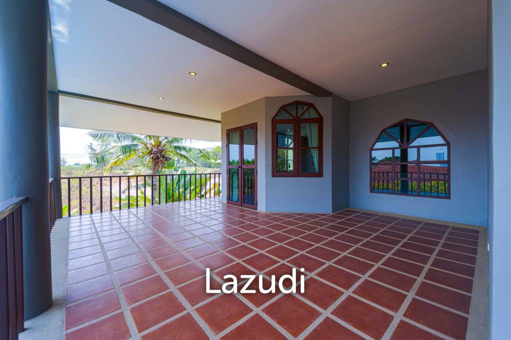 Spacious 5-Bedroom Pool Villa in Crystal View Hua Hin