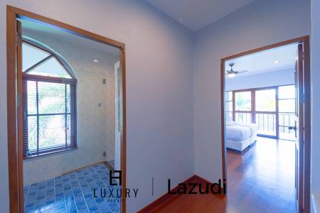 Spacious 5-Bedroom Pool Villa in Crystal View Hua Hin