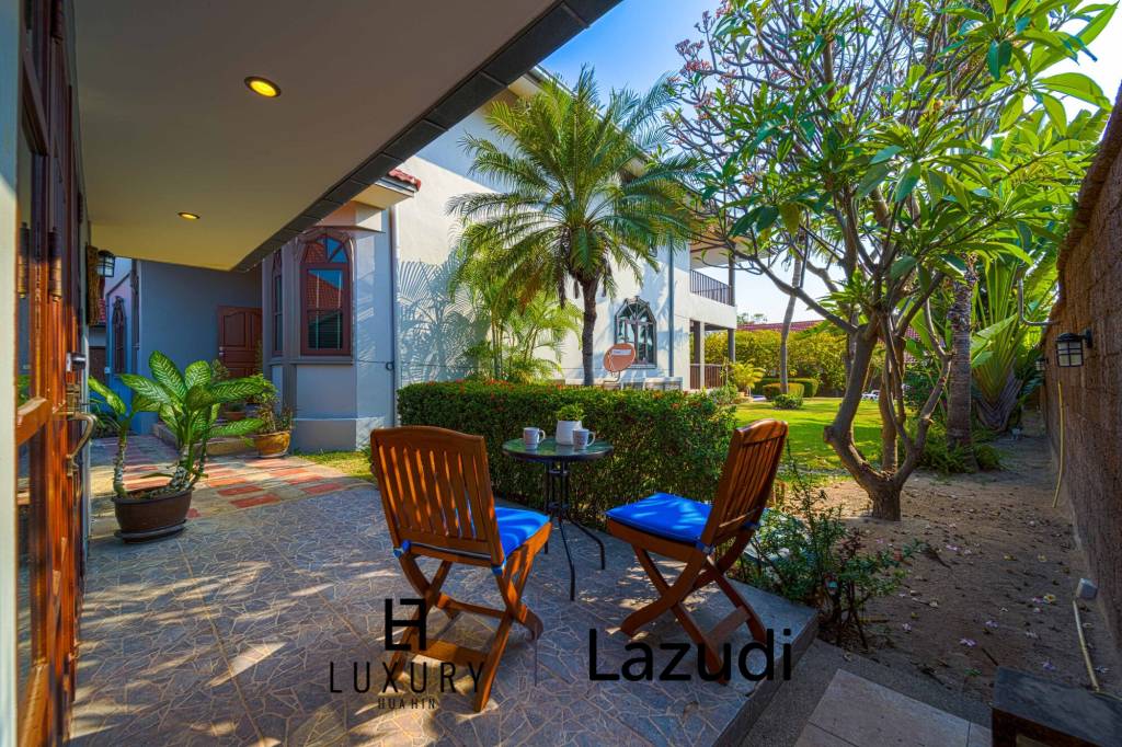 Spacious 5-Bedroom Pool Villa in Crystal View Hua Hin