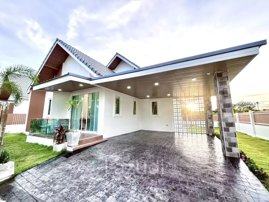 BRAND NEW HOUSE NORDIC STYLE : 3 bed with spacious design